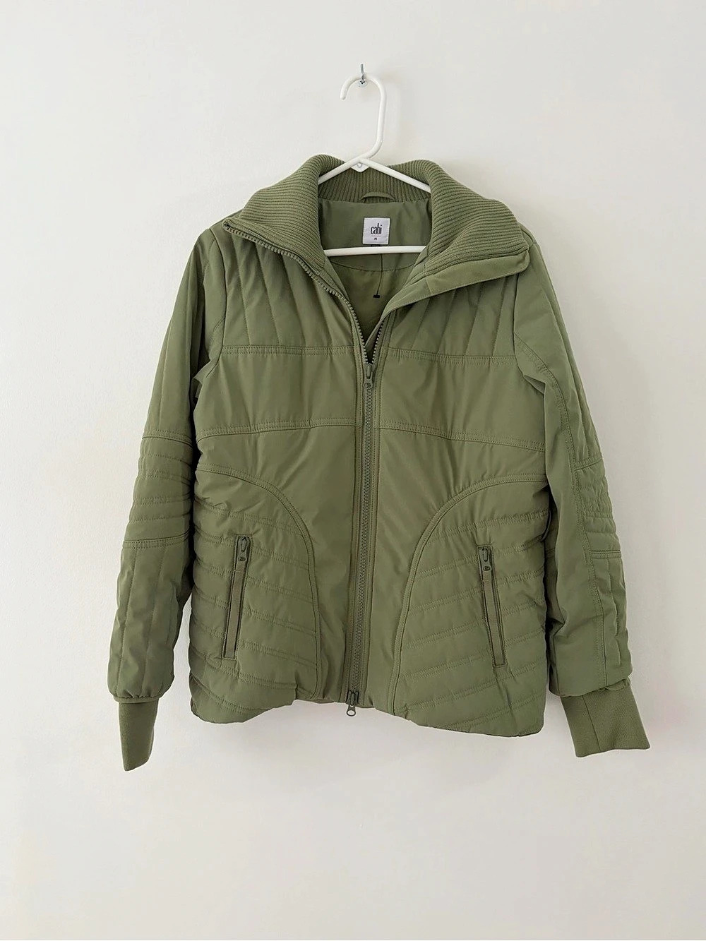 Cabi Quilted Jacket in Green Size Medium Like New